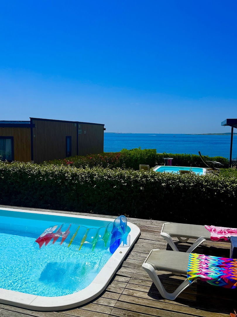 Camping Homes "Deluxe" : Block 401-418