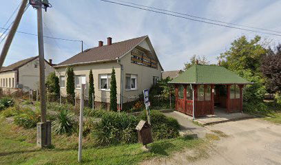 Rinyaújlak, Kereszt