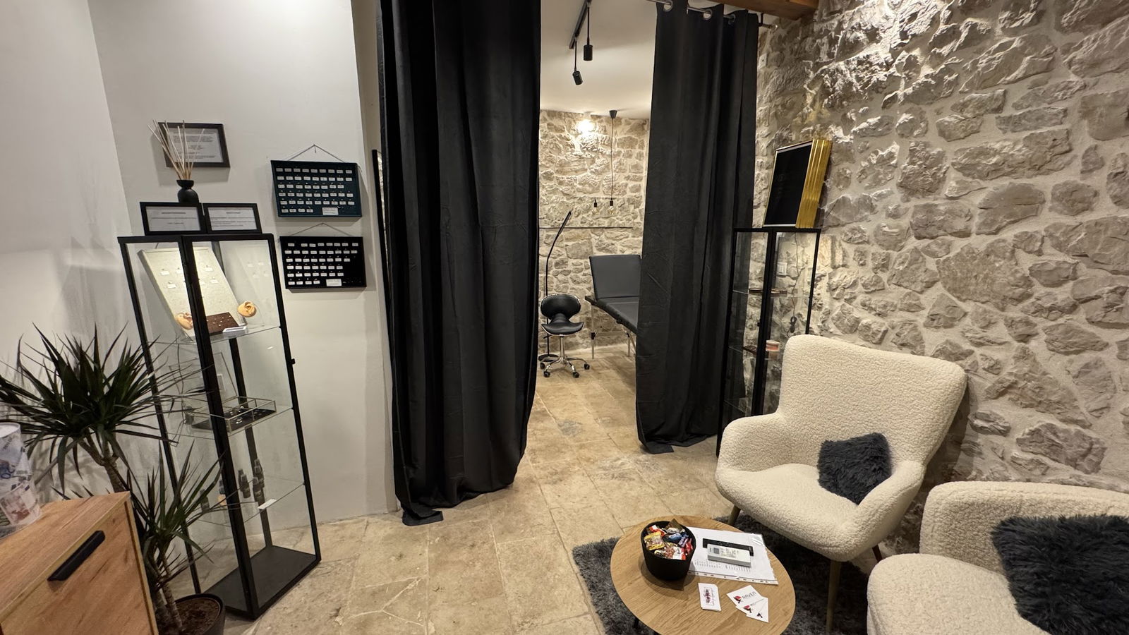 Raven Piercing Studio