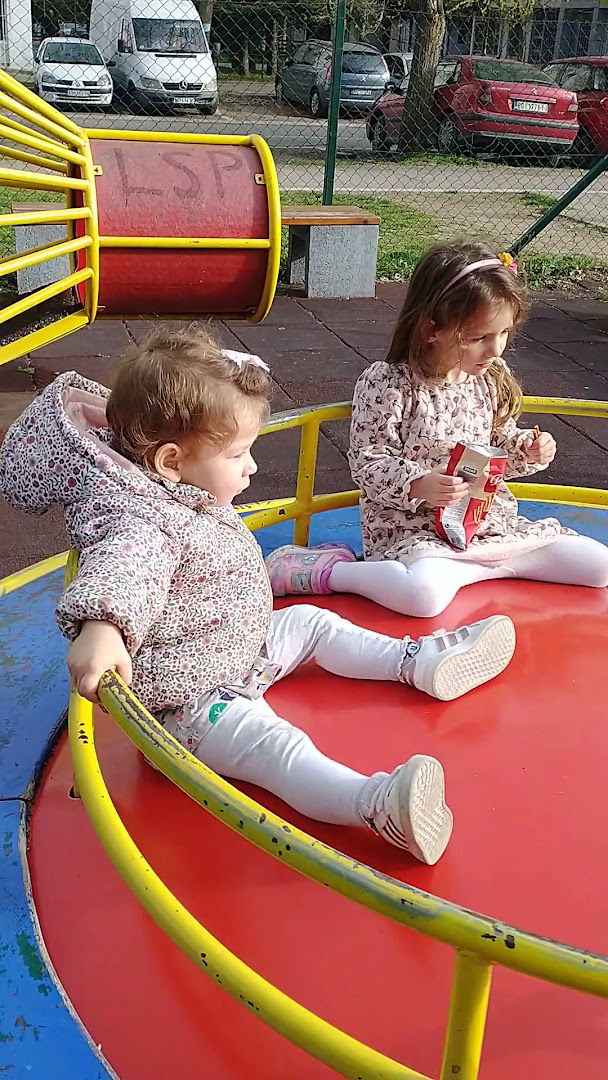 Parkić u Obalskih radnika, Čukarička padina