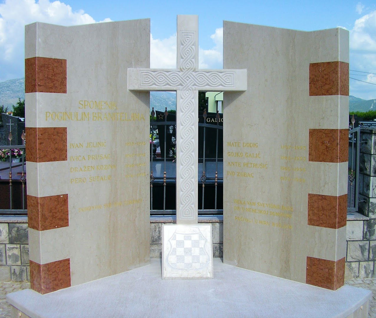 Spomenik poginulim braniteljima u Domovinskom ratu
