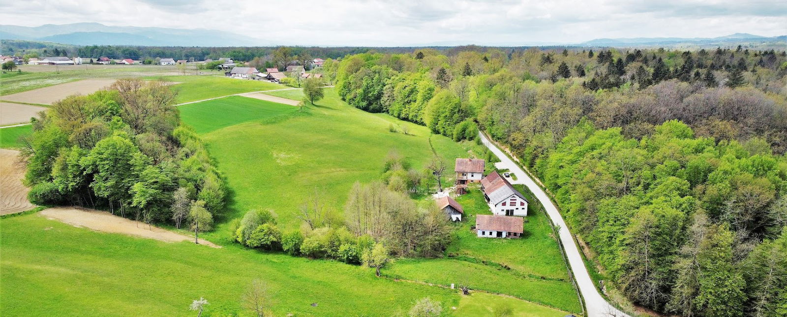 PoPasje - Varstvo, Nega in Šolanje psov