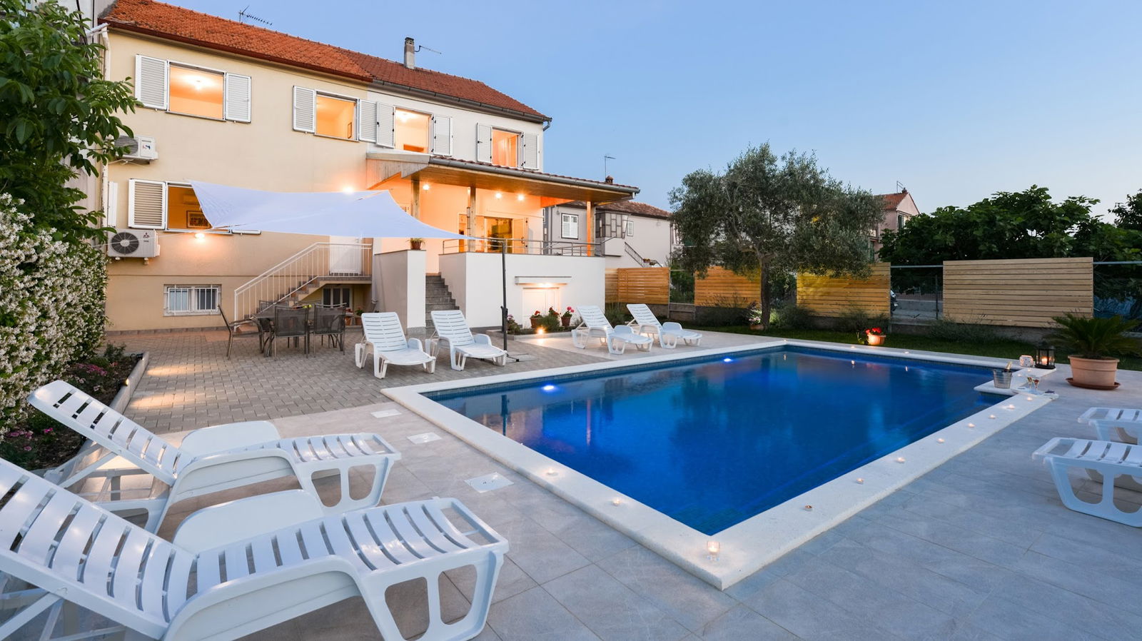 Apartment Colak (vacation house)