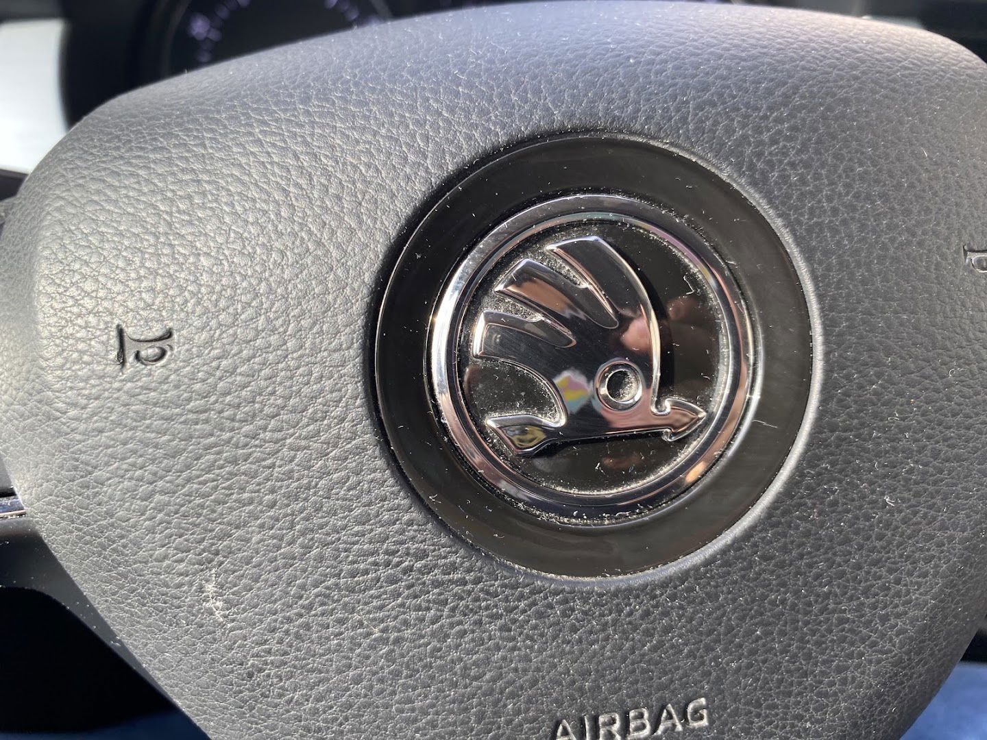 Autoperionica Piramida