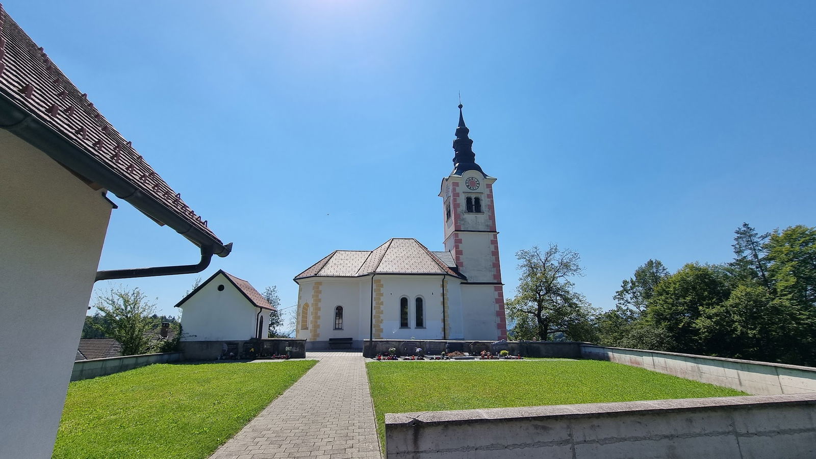 Pokopališče Tenetiše