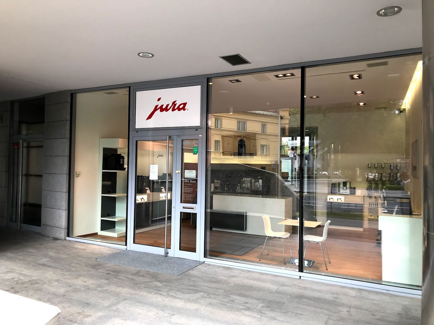 Jura Store Ljubljana operated by AALT d.o.o.