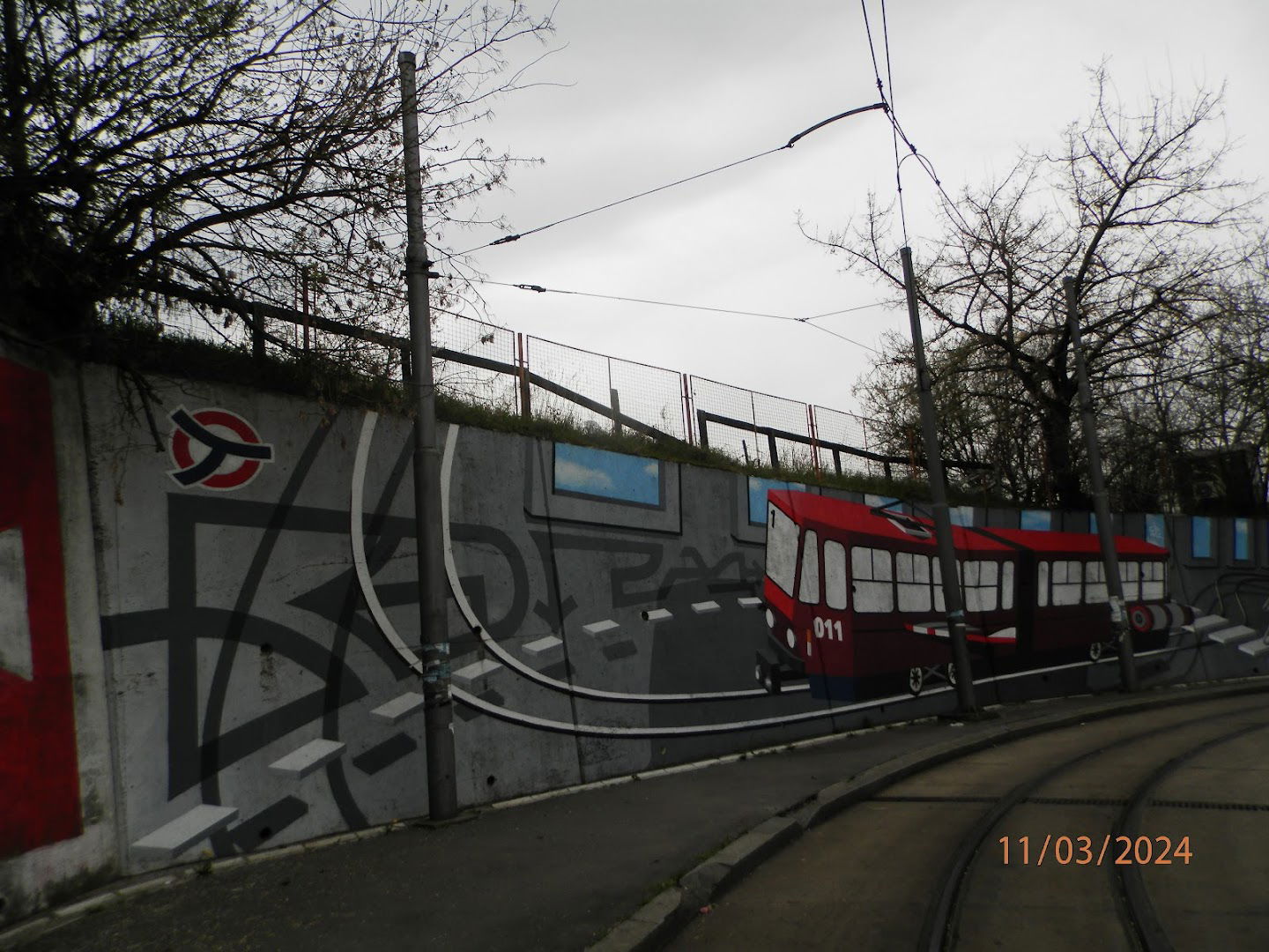 Мурал "Београдски трамвај"