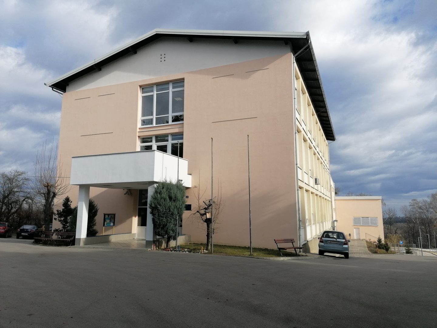 Oš Ivana Gorana Kovačića