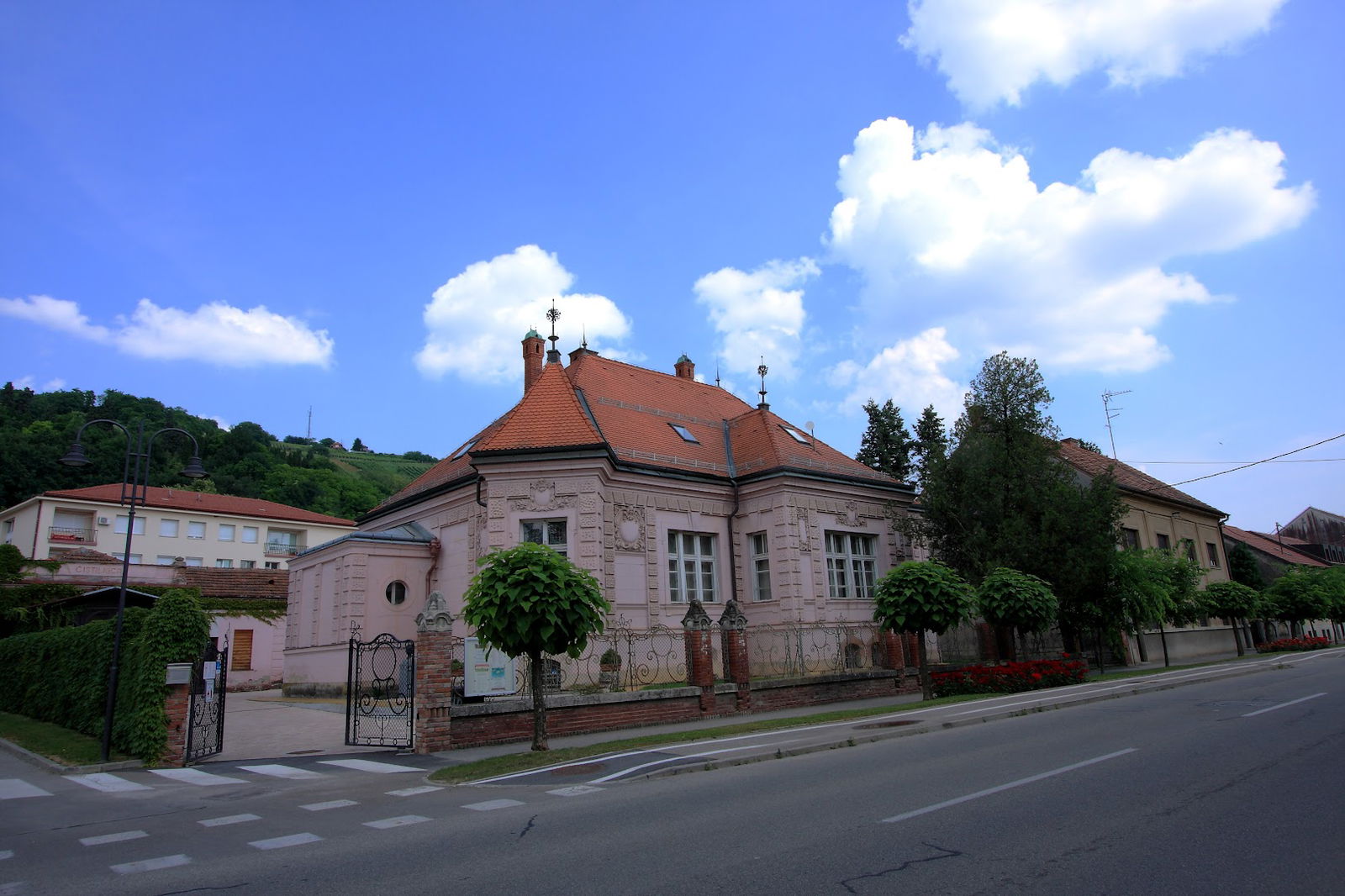 Library and Cultural Center Lendva