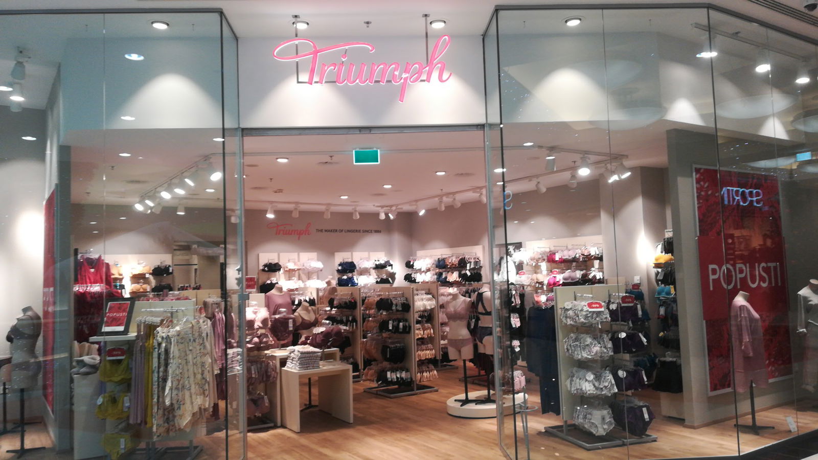 Triumph Lingerie - Citypark Ljubljana