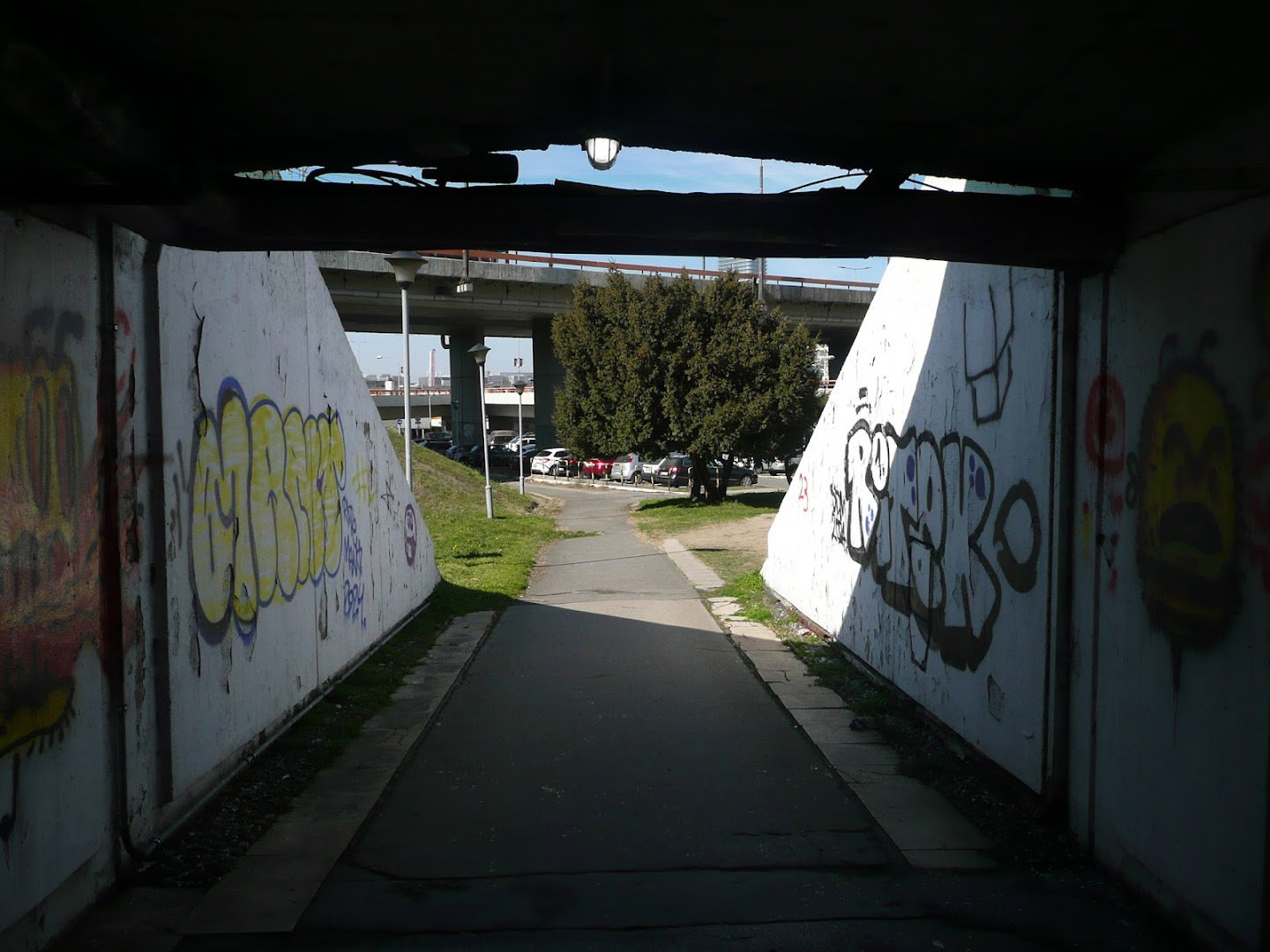 Подземни пролаз "БИП"