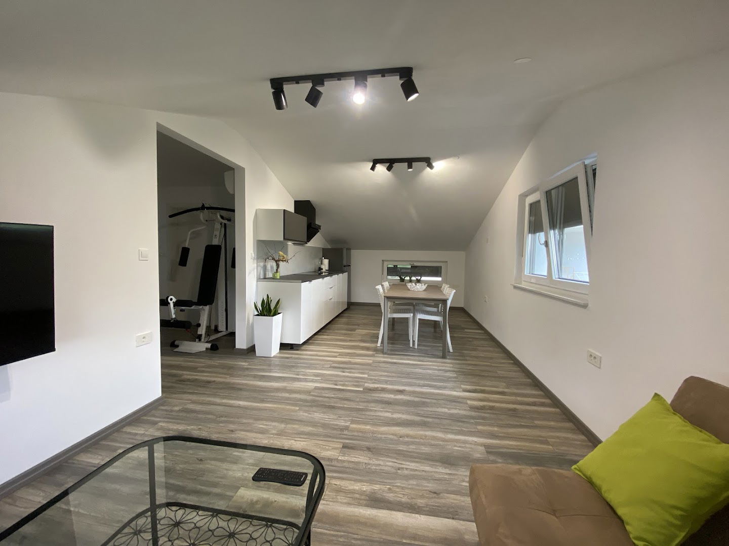 APARTMA FOJANA - APARTMENT FOJANA