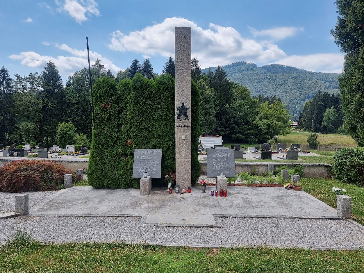 Dolenjske Toplice Cemetery