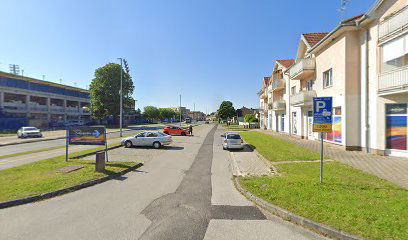 Ul. Mirka Viriusa 20 Parking