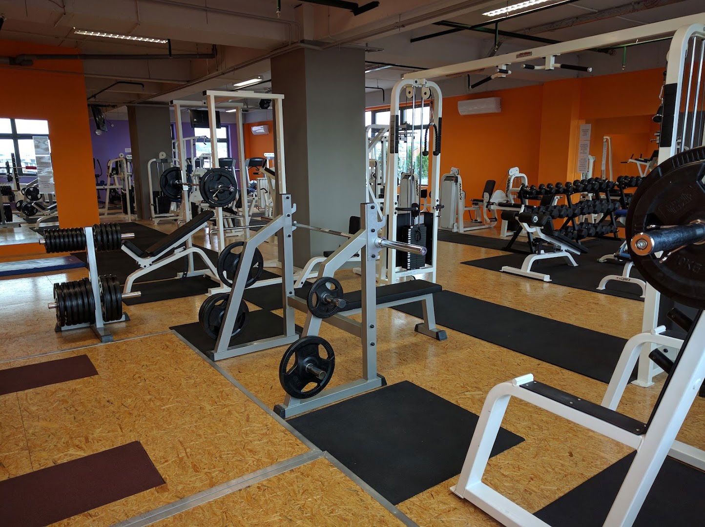 XXL fitness and aerobics center Kvatrić