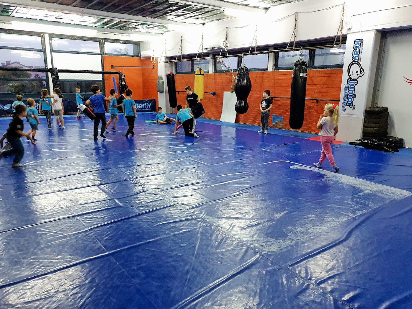 Sportska sala BORAC Karaburma