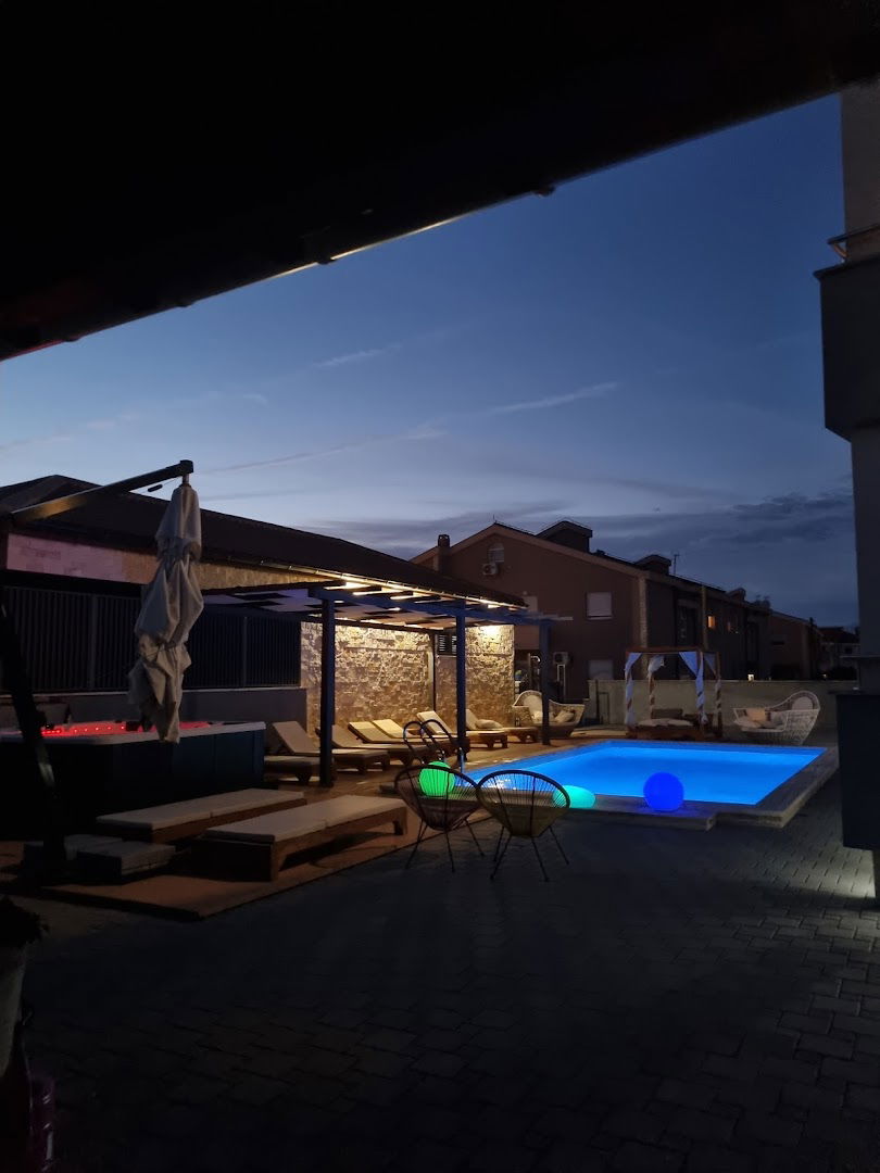 Apartments Villa More