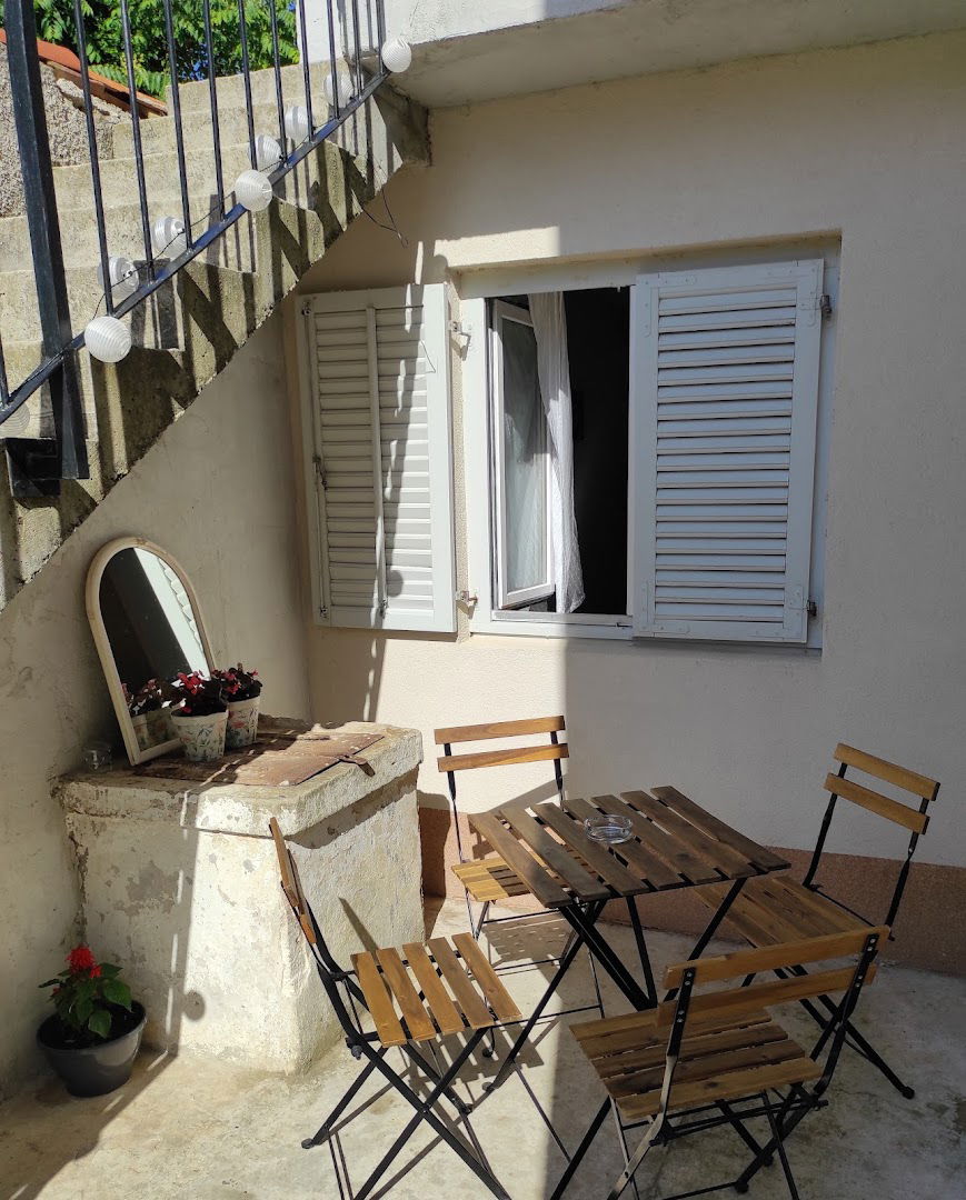 Cozy and relaxing apartment Vis