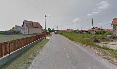 Samousluzna perionica automobila