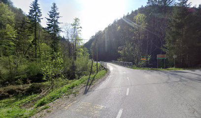 Polhov Gradec Petačev greben