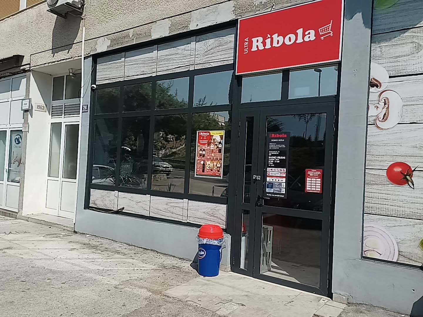Ribola 15 Market