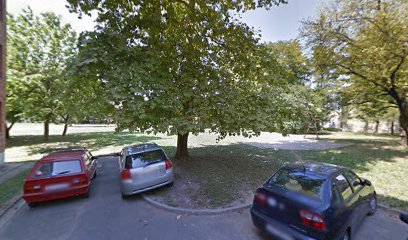 Koš kod Armelove zgrade