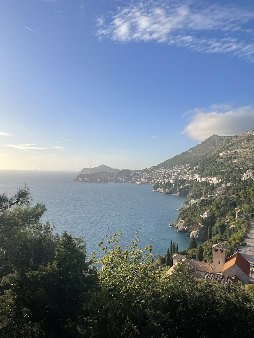 Spomen ploča žrtvama komunističkog terora