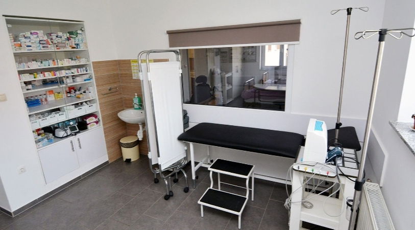 DOM ZA STARIJE I NEMOĆNE OSOBE DOM DOLENČIĆ