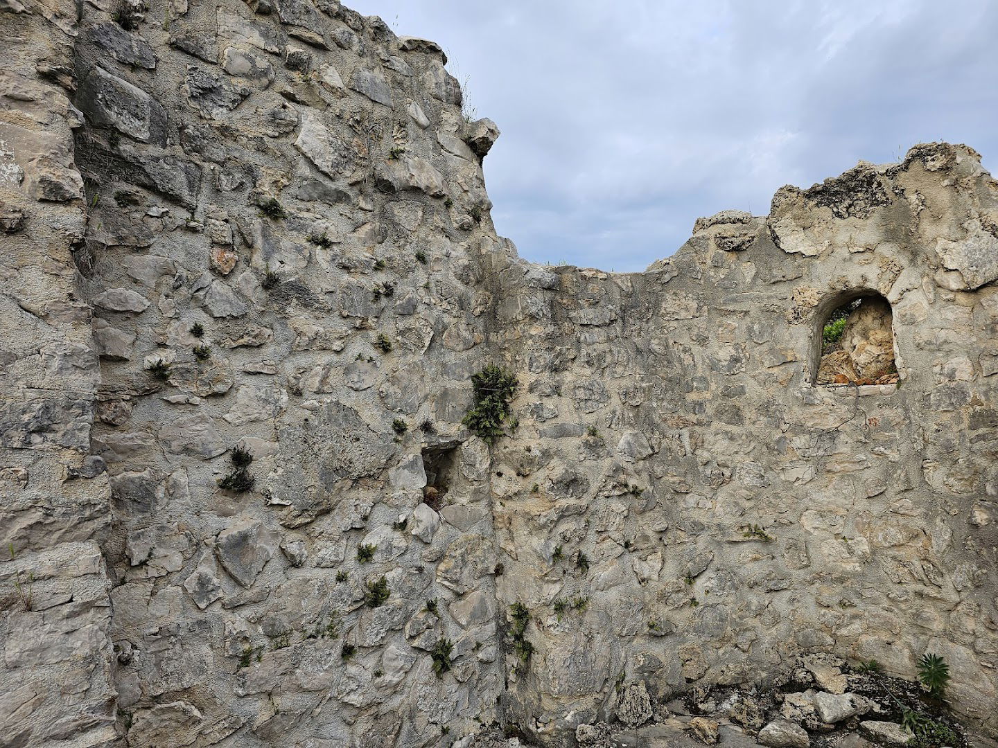 Crkva sv. Mauro (ostaci)