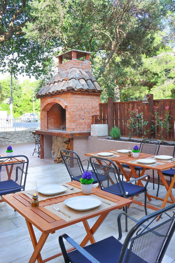 Apartments Katušić