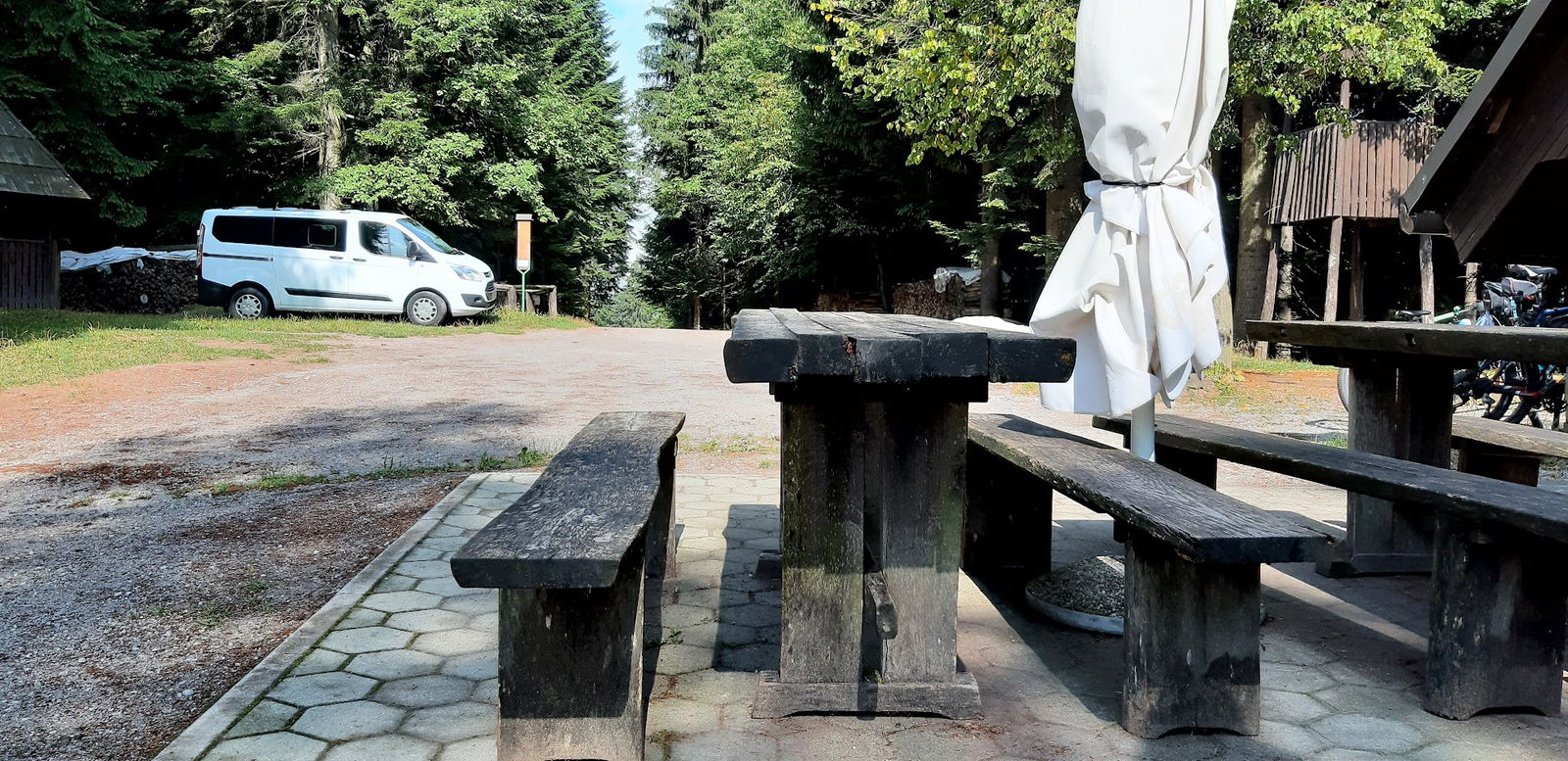 Lovska koča Javorč