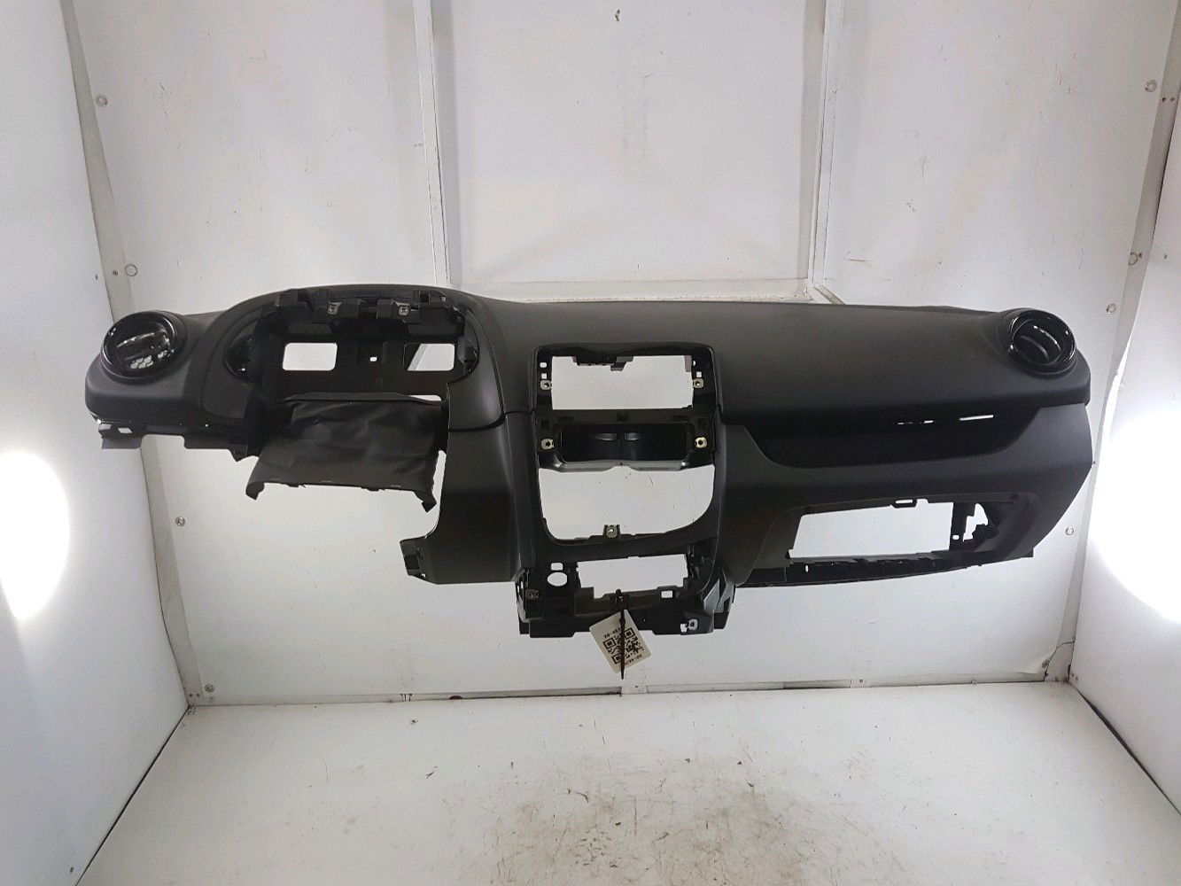 AUTO TABLE, POJASEVI I AIRBAG VOLANA