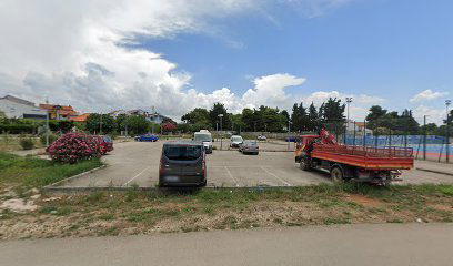 Parking Druga Damira Colića