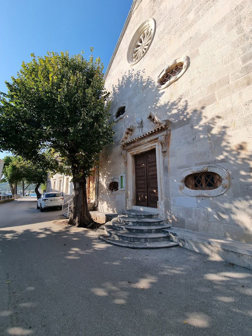 Hrvatski dom Viganj - Kuvenat