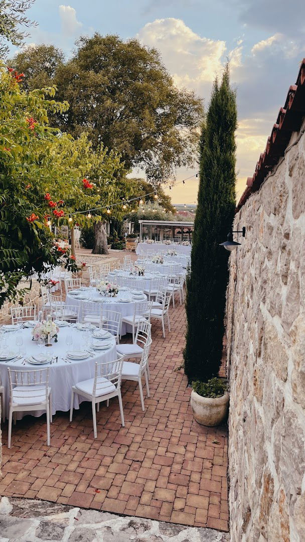 Tavern from 16th century