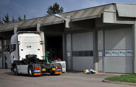 KOVAČEK TRANSPORT, d.o.o.. prevozi blaga, logistika in skladiščenje