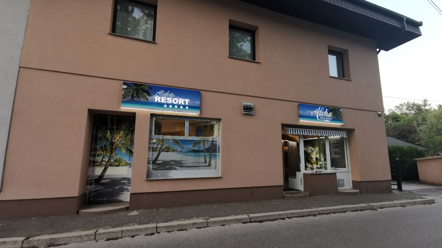 Aloha solarij RESORT