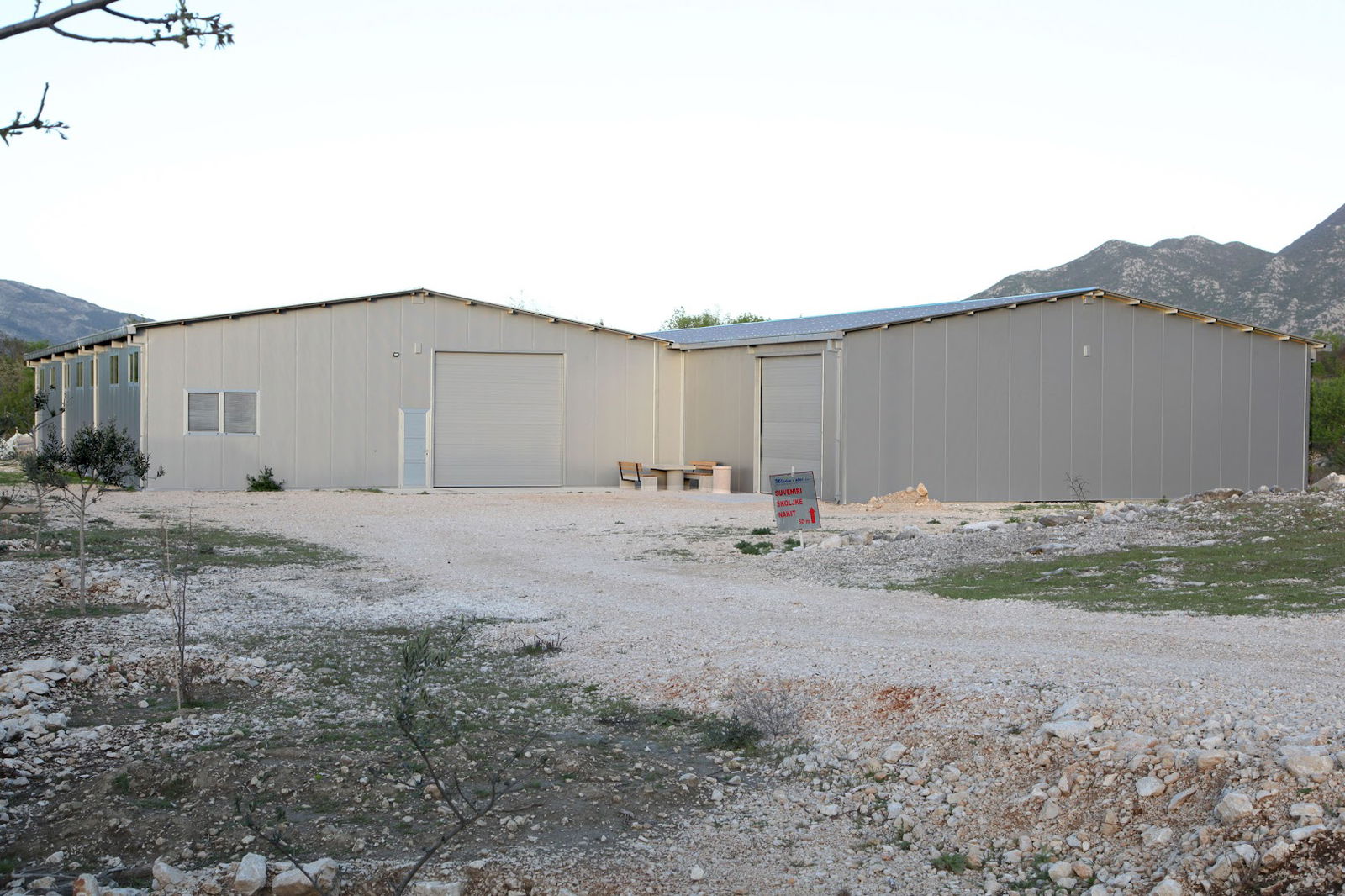 Mladen i otac d.o.o.