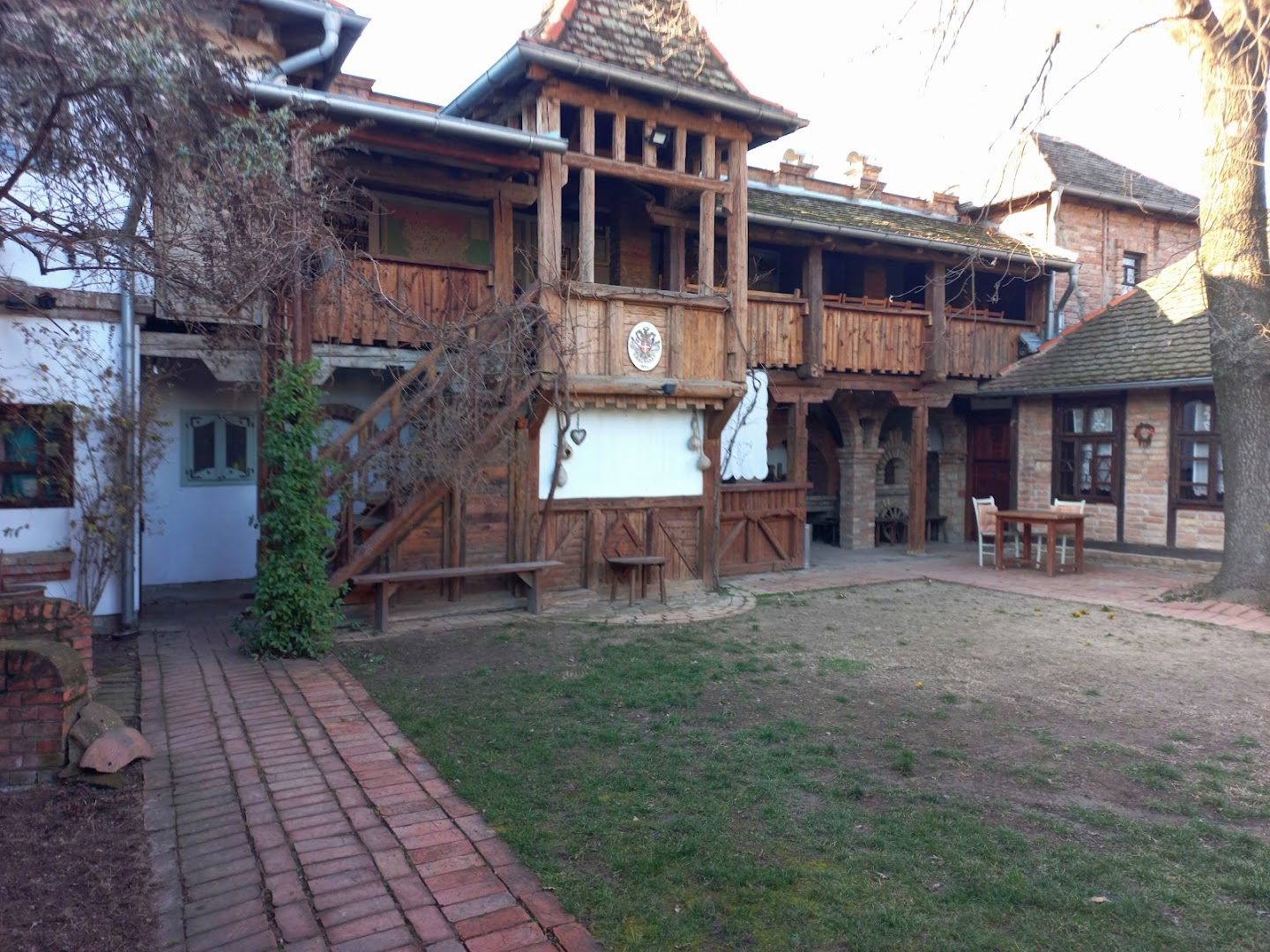 Етно здање "Змај од Ноћаја"