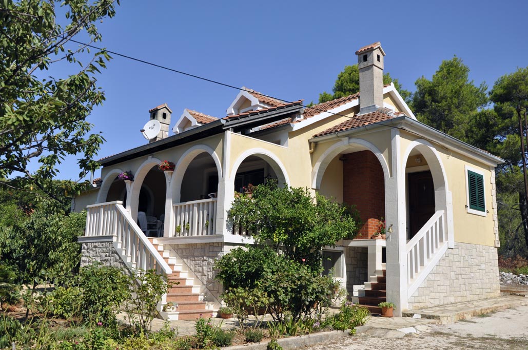 Apartment "Jovilada"