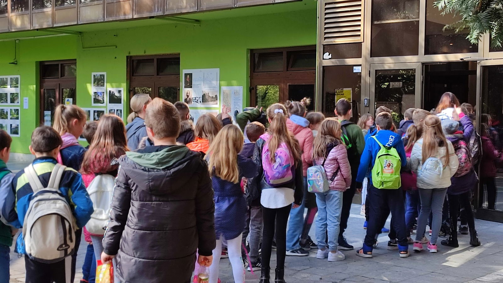 Ribnjak Youth Center