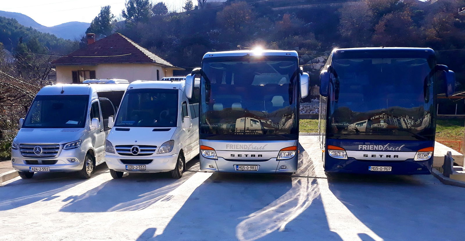 Garaža "Friend Travel"