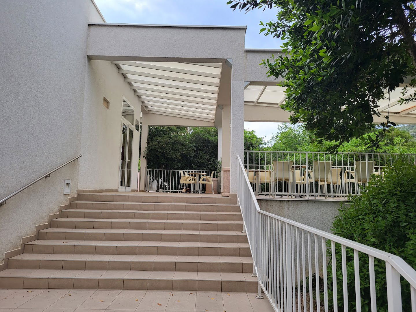 KALOS, SPECIJALNA BOLNICA