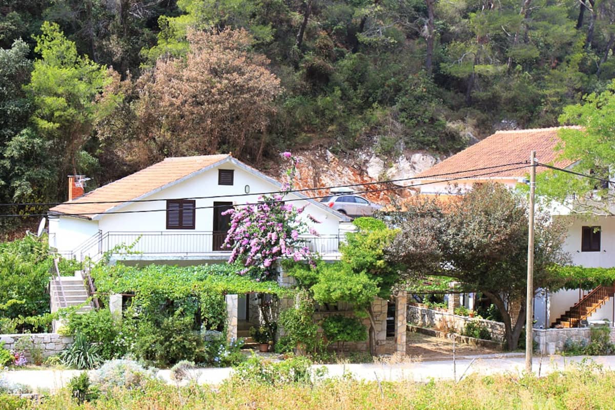 Apartmani Ana-Marija