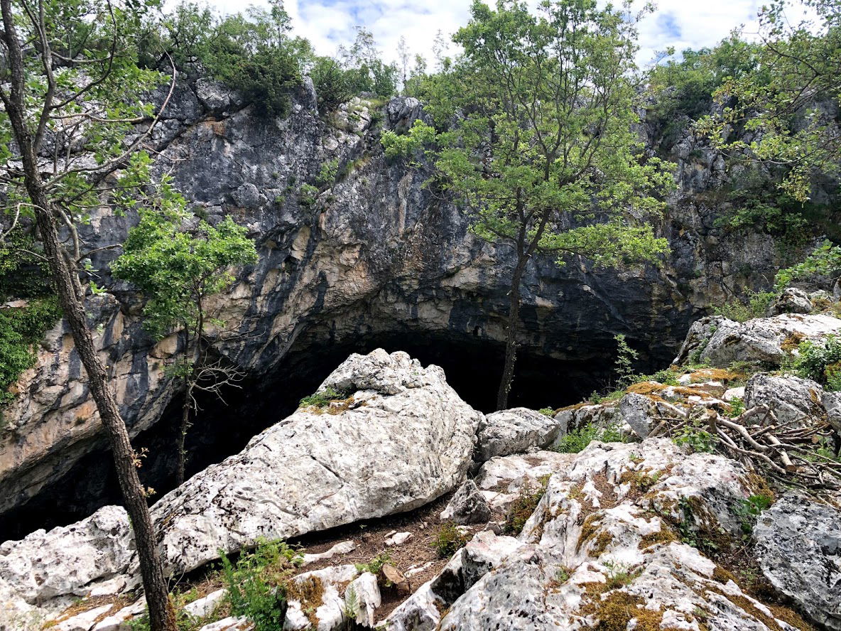 Dugopoljski mali put Theme Trails