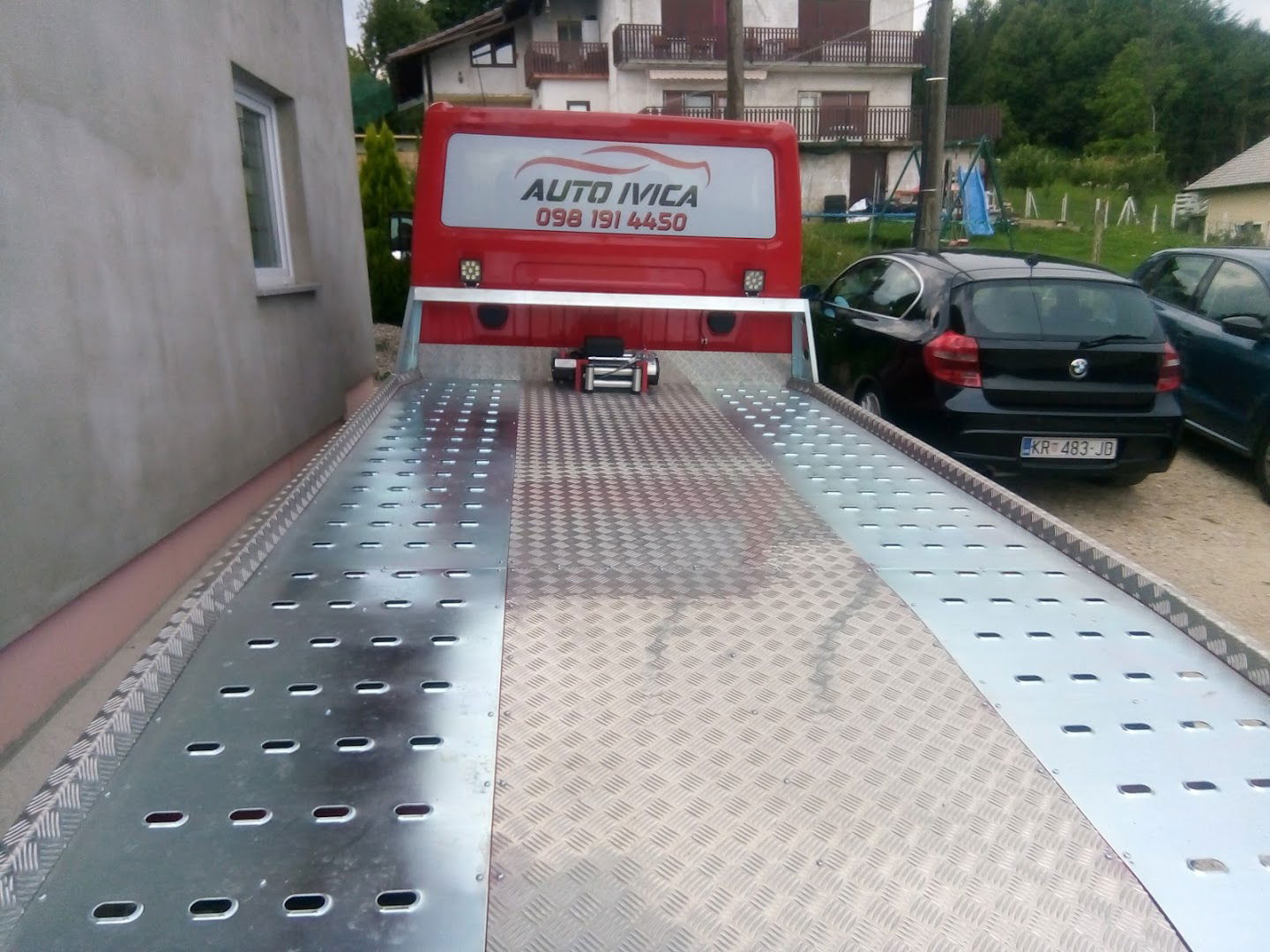 Auto Ivica ( Auto servis, dijagnostika, vulkanizacija, vučna služb, pomoč na cesti.