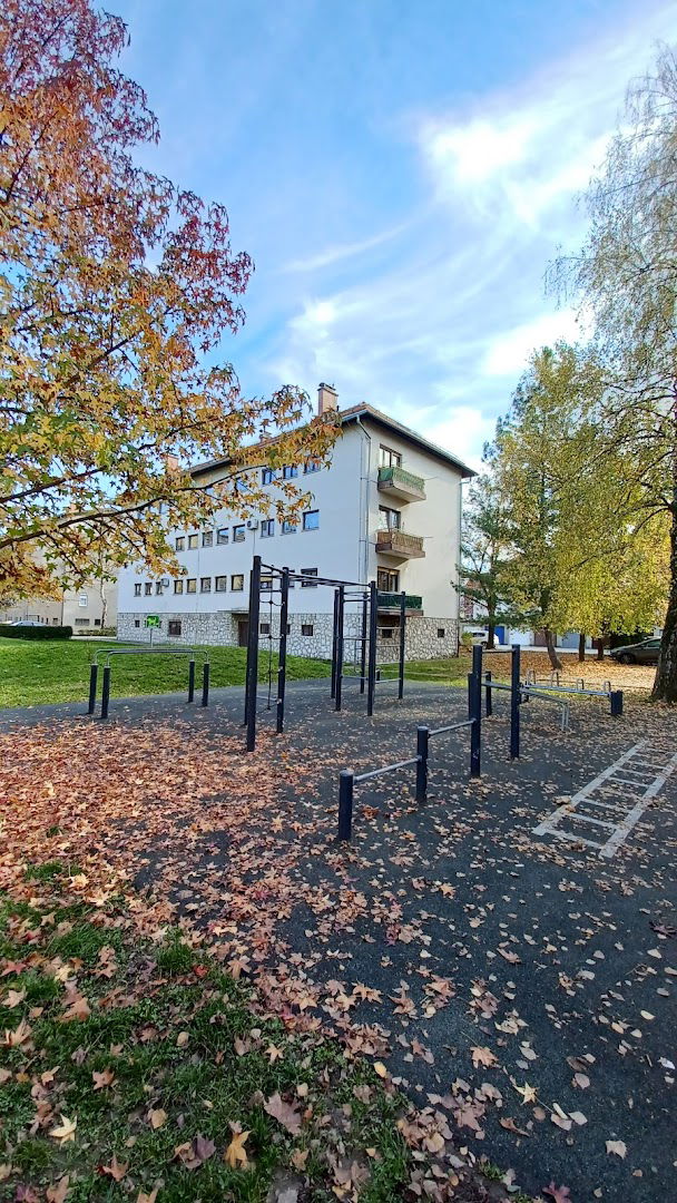 Outdoor Fitness Park - calisthenics park