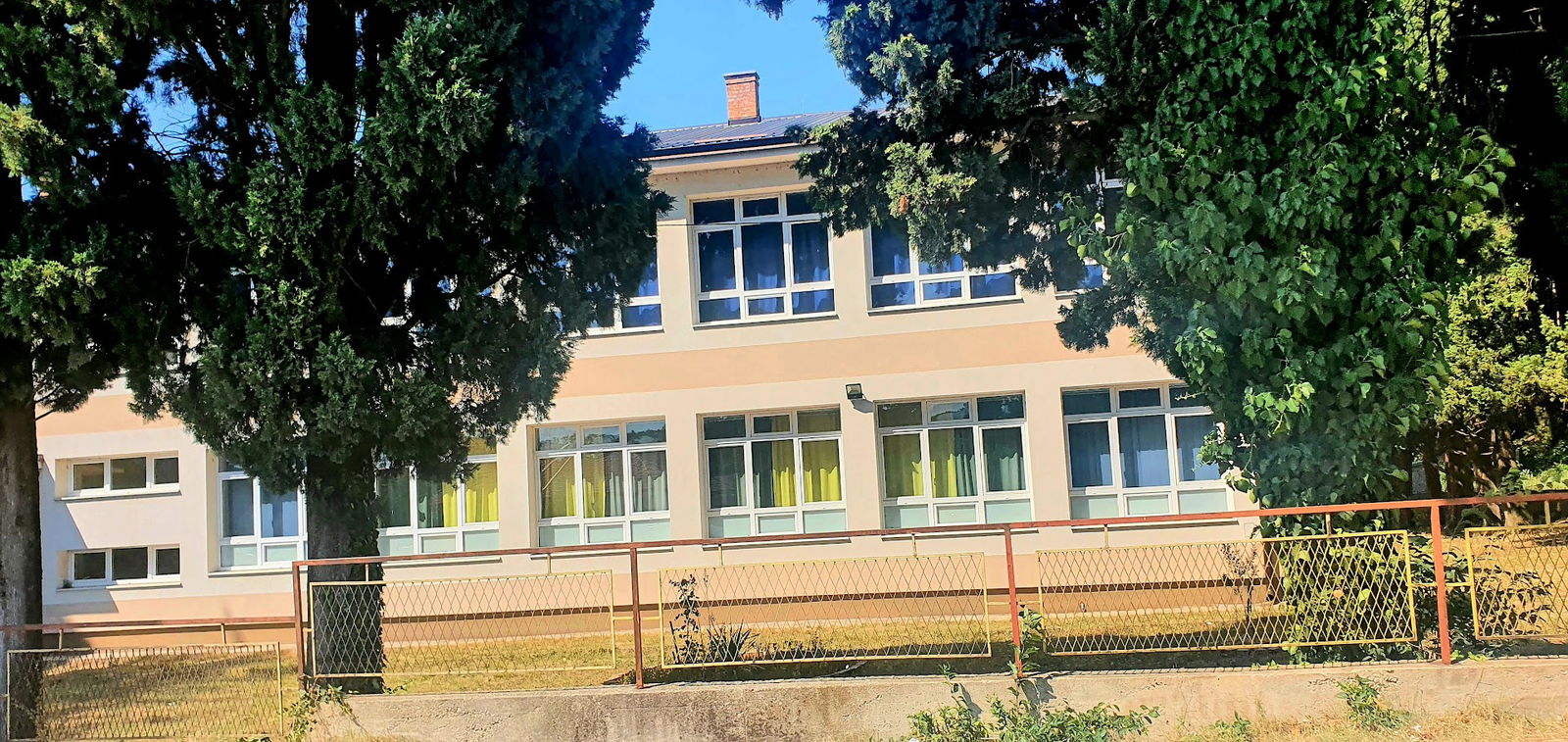 Područna škola Lipanjske zore