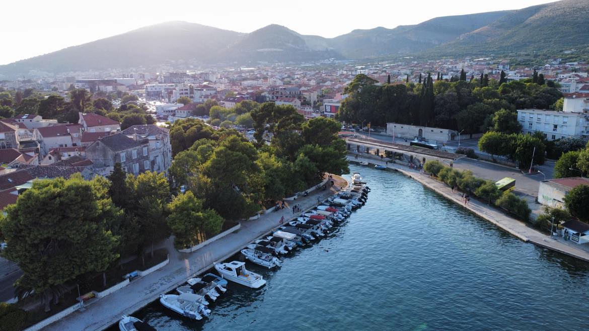 Tamaris Charter boat base