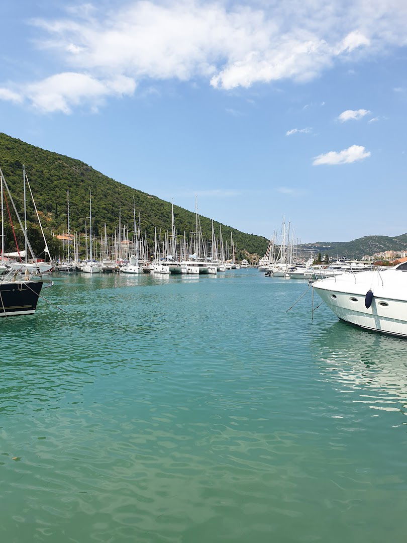 Waypoint - Yachtcharter Kroatien